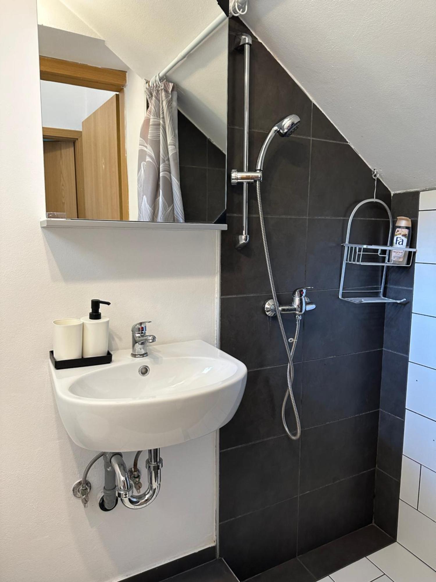 Quiet Countryside Apartments Near The City And The Sea Koper Extérieur photo
